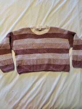 Hem & Thread Striped Crewneck Crop Sweater in Mauve and Cream Size M